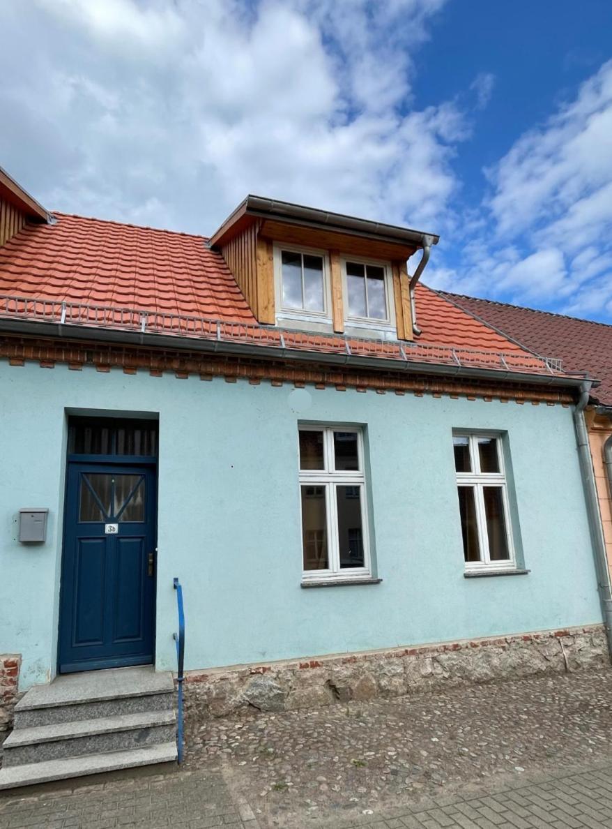 Fewo-Schlossstrasse - Zum Blauen Haus Penkun Εξωτερικό φωτογραφία